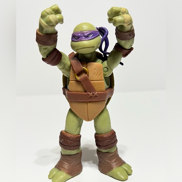 Ninja Turtle Donatello - Picture 8 of 15